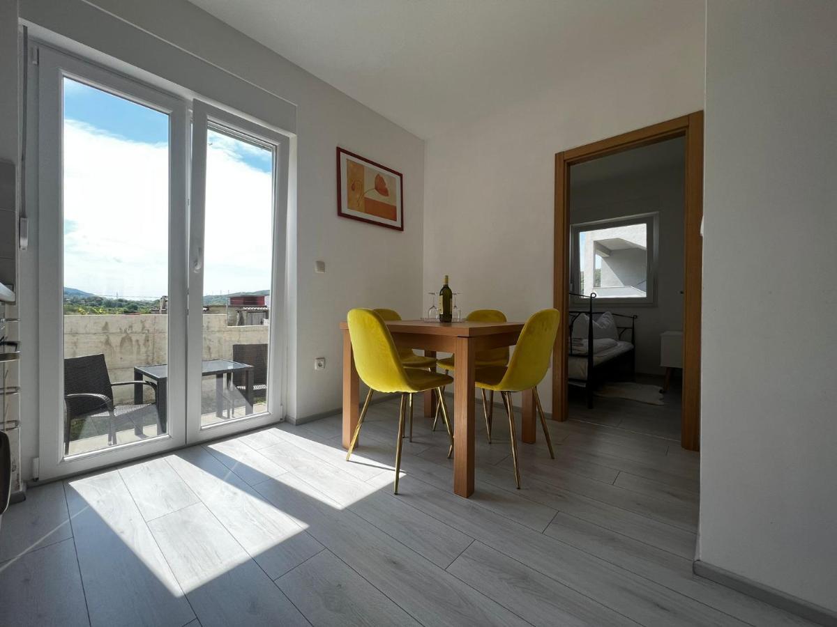Apartments Petrusic Supetarska Draga Dış mekan fotoğraf