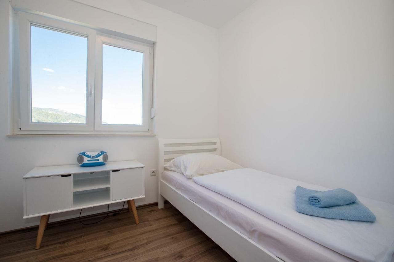 Apartments Petrusic Supetarska Draga Dış mekan fotoğraf